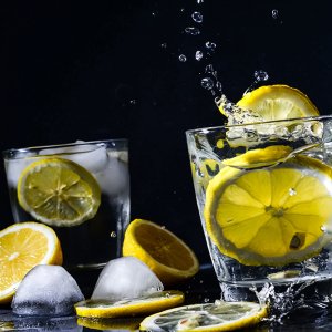 Splash gin and tonic